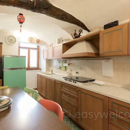 Easy Welcome Casa Castello - Bellagio Semesterbostad Civenna